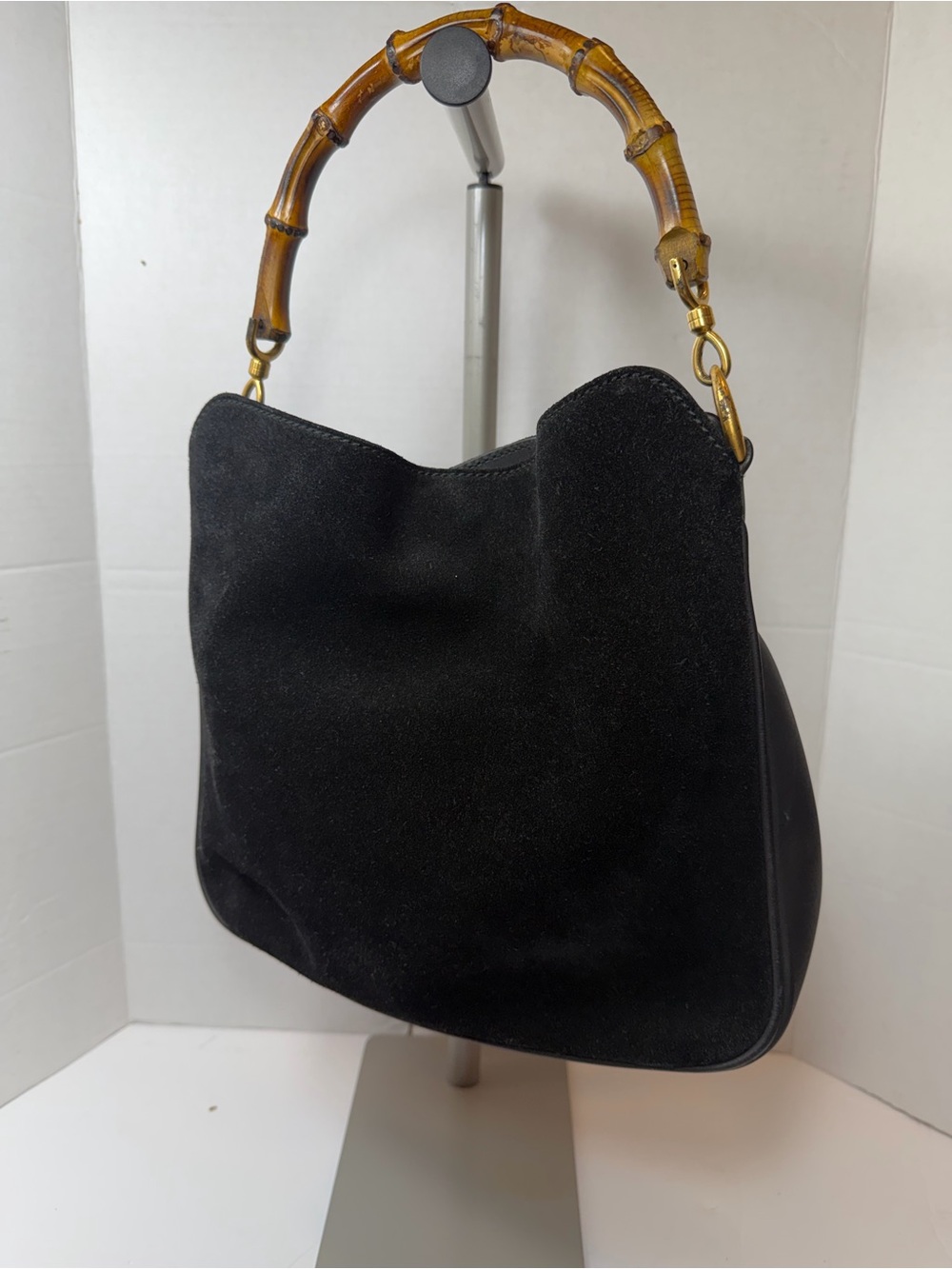 GUCCI Bamboo Hand Bag Leather Suede Black, peeling inside vintage bag